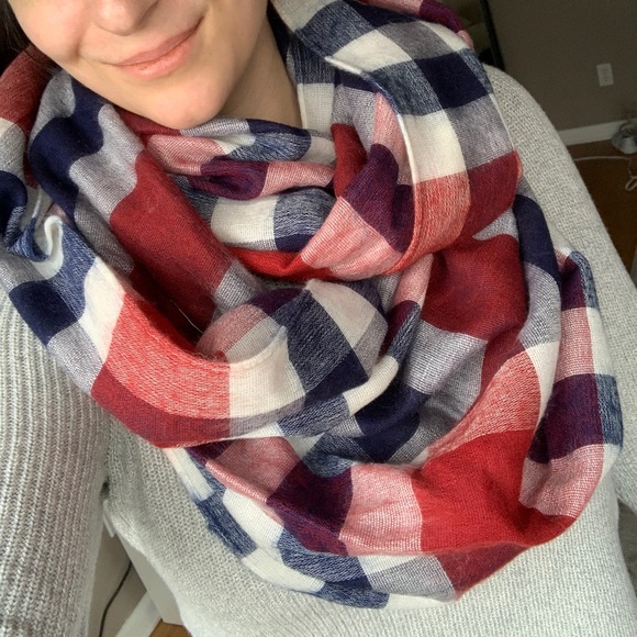 Red, white, and navy blue Loft infinity scarf - Picture 1 of 3